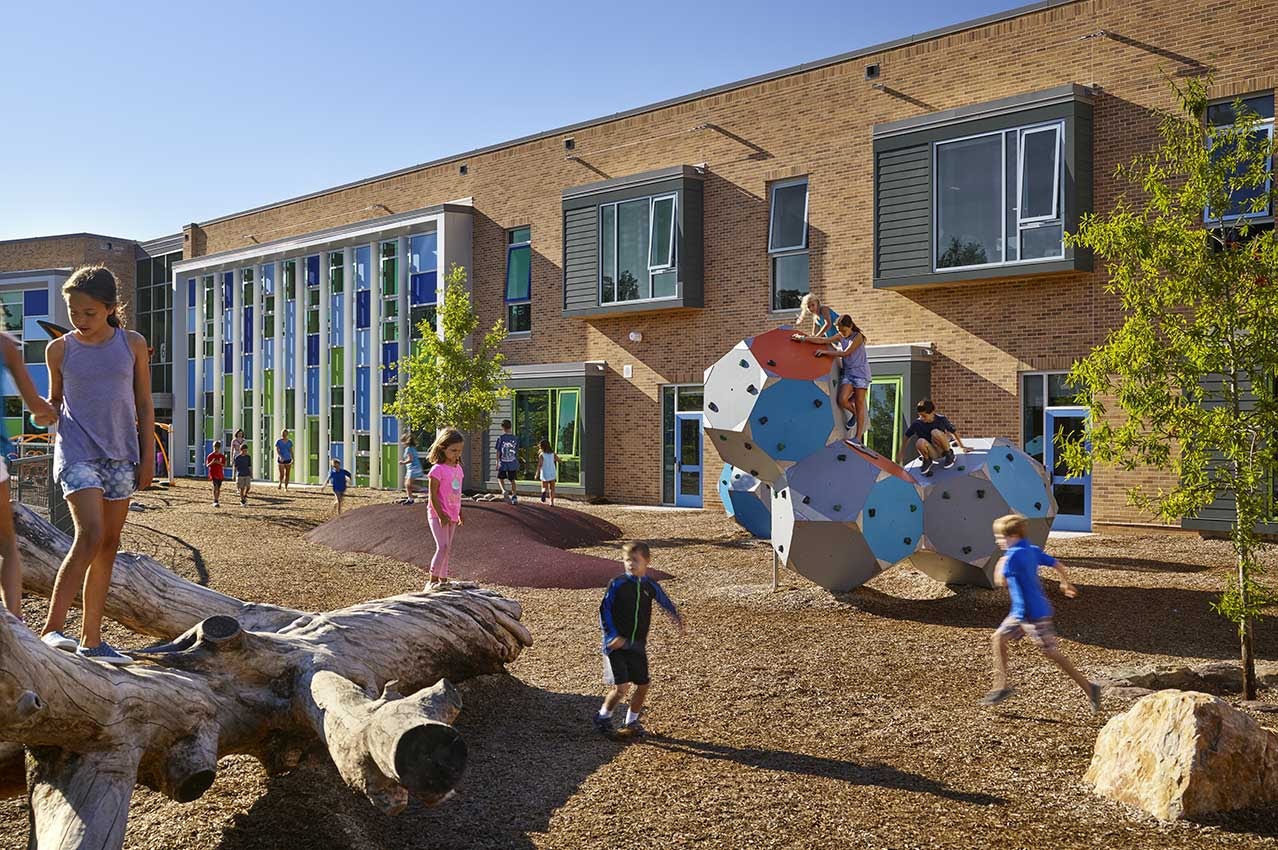 Discovery Elementary School Receives International Architectural Award