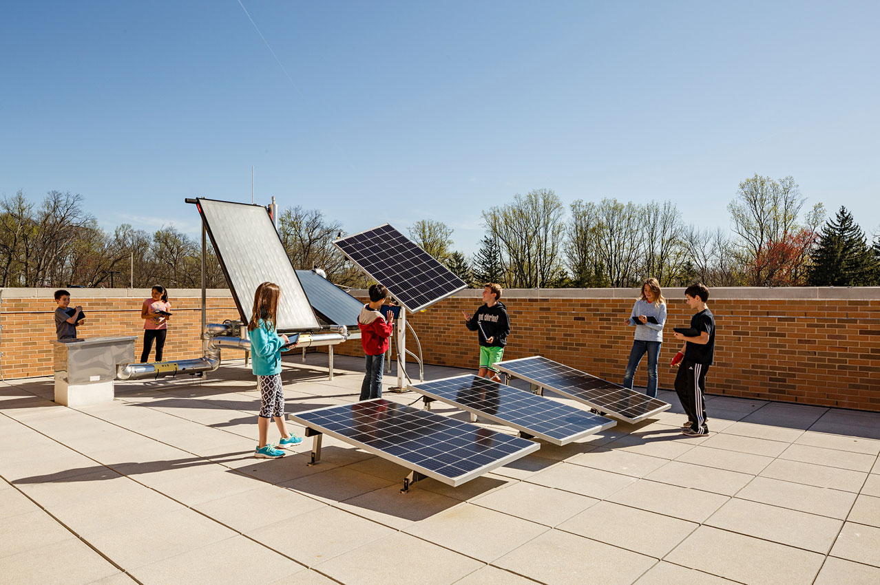 Discovery Elementary Largest Zero Energy Building To Date - VMDO Architects